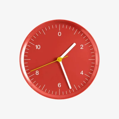 Made in Design Wall clock plastic material red / Jasper Morrison, 2008 - Recycled - Hay