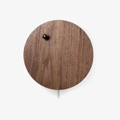 Made in Design Story Clock - / Levitating ball by Flyte Natural wood