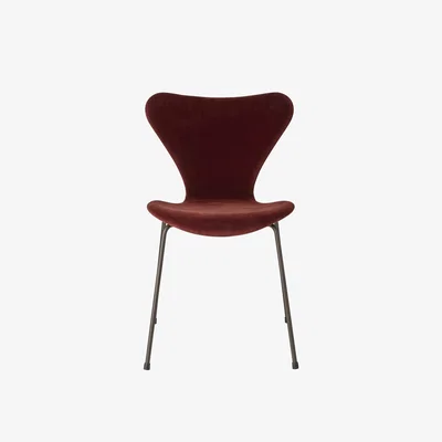 Heal's Fritz Hansen Series 7 Chair Upholstered Velvet Autumn Red - Heal's UK Furniture