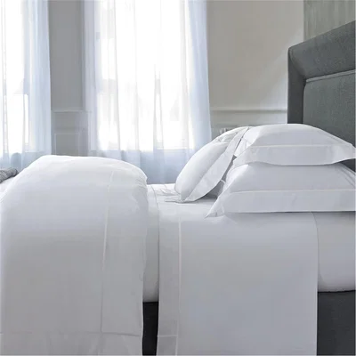 Amara Athena Organic Cotton Duvet Cover - White