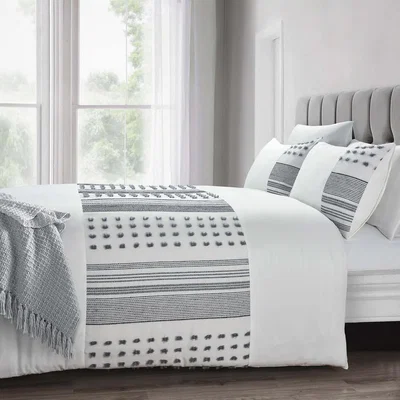 The Range Luxury Tufted Boho Chic Micah Duvet Cover  Pillowcase Set - White / King