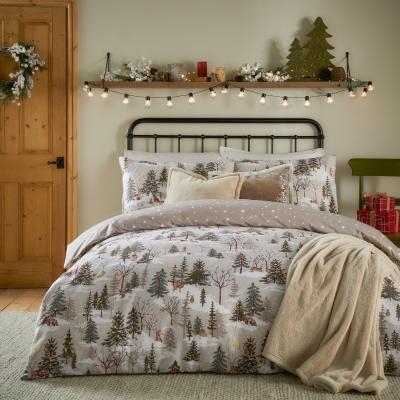 The Range Forest Festivities Printed Duvet Cover Set - Natural / Superking