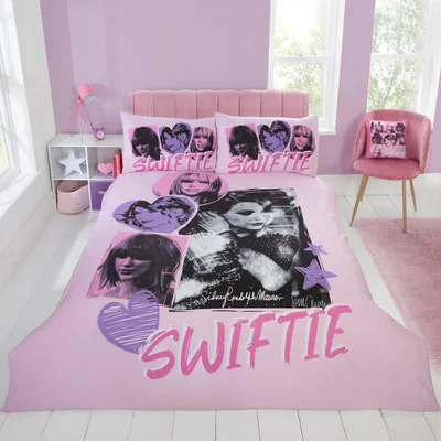 The Range Celebrity Icons Duvet Cover Set - Pink / Double