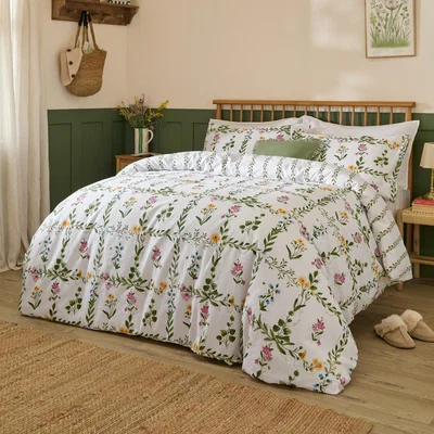 The Range Olivia Reversible 100 Cotton Duvet Cover Set - Green / King