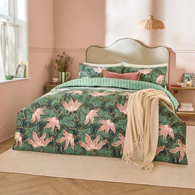 The Range Luella Printed Reversible Cotton Blend Duvet Cover Set - Green / Single