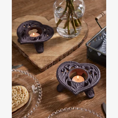 Dibor Set of 2 Heart Tealight Candle Holders