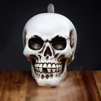 The Range Skull Backflow Incense Burner - Mesmerizing Smoke Cascade - White