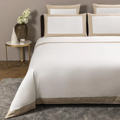 Amara Frette - Bold Duvet Set - Super King - Milk/Savage Beige