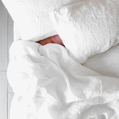 Graham & Green Oslo White Linen Super King Size Duvet Cover