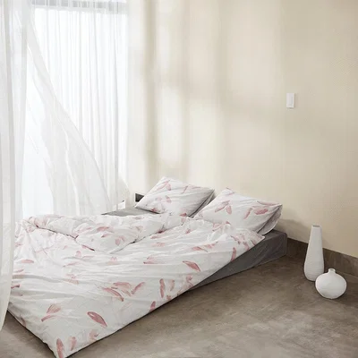 Amara Calvin Klein - Shadow Grid Floral Duvet Cover - Blush - Double