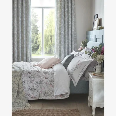 Downtown Laura Ashley Mosedale Posy Duvet Cover Set - Double In GreenPinkBlue