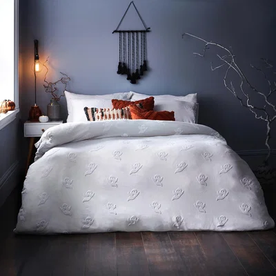 The Range Tufted Ghost Cotton Duvet Cover Set - White / Double