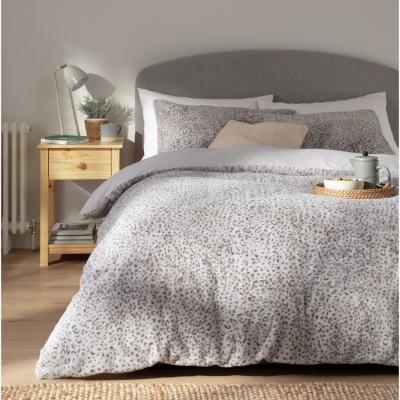 Habitat Habitat Fleece Snow Leopard Fur Grey Bedding Set - Kingsize