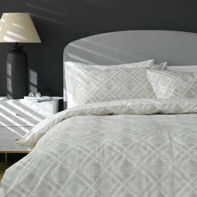 Habitat Habitat Cotton 200TC Geo Silver & Cream Bedding Set-Kingsize