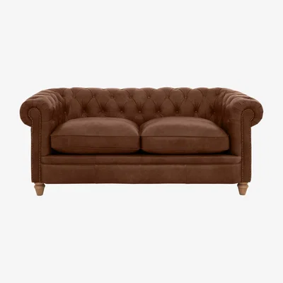 Furniture Village Alexander and James - Chesterfield Collection Ralph 2 Seater Leather Sofa - Satchel Pepper with Studs - Oak Feet