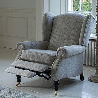 Woods Furniture Parker Knoll Chatsworth Power Recliner Chatsworth Power Recliner Grade Leather