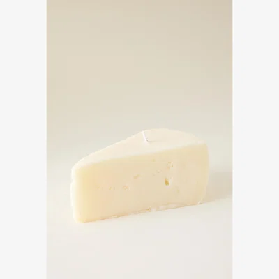 Anthropologie Nata Concept Store Brie Candle