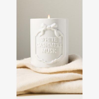 Anthropologie Gingham Bow Fresh White Cashmere & Musk Ceramic Boxed Candle