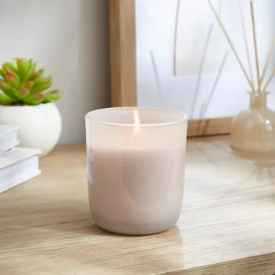 Dunelm Vanilla & Almond Candle