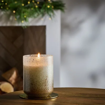 Habitat Habitat Confetti Singlewick Candle - Under the Mistletoe