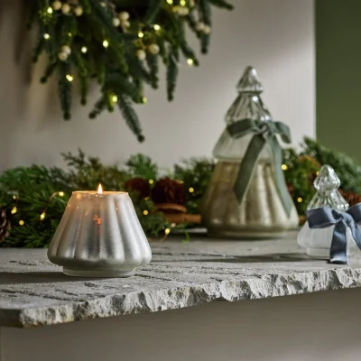 Habitat Habitat Small Singlewick Candle - Under the Mistletoe