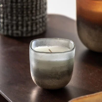 La Redoute Small Amber & Lily Mercury Candle in White/Silver