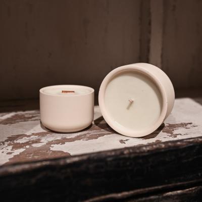 Wolf & Badger White Peony Garden Scented Candle | Studio Üm