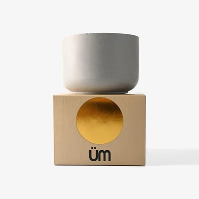 Wolf & Badger Grey Forest Breeze Scented Candle | Studio Üm