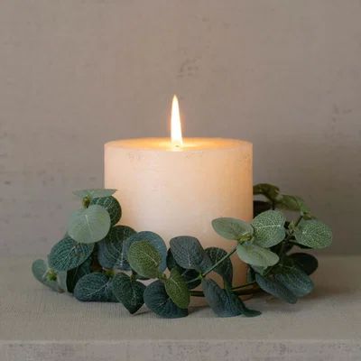 Graham & Green Frosted Eucalyptus Candle Ring