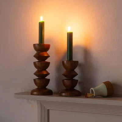 Graham & Green Graham and Green Small Nancy Mango Wood Candle Holder