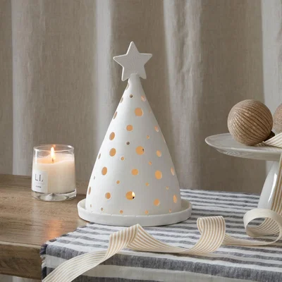 Layered Lounge White Ceramic Candlelight Tree