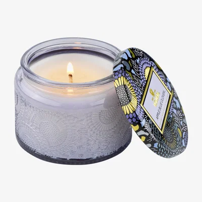 Nordic Nest Scented candle glass jar 25 hours Apple Blue Clover