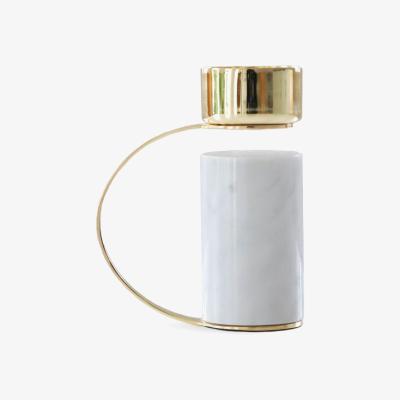 Nordic Nest Heavy candle holder carrara