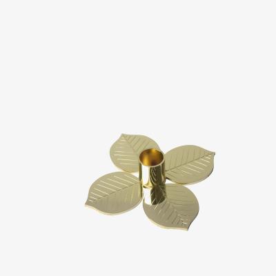 Nordic Nest Pluto Design Stig L Berså candle holder Gold