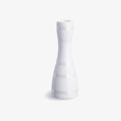 Nordic Nest Omaggio candlestick small pearl