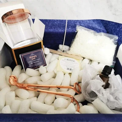The Range Aromatherapy Candle Making Kit Rose Geranium, Lavender, Ylang Ylang & Vetiver scent