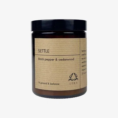 Wolf & Badger Neutrals Settle - Cedarwood & Black Pepper Candle Luks Linen