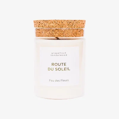 Wolf & Badger White Route Du Soleil Candle Feu Des Fleurs