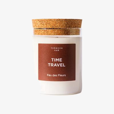 Wolf & Badger Brown Time Travel Candle Feu Des Fleurs