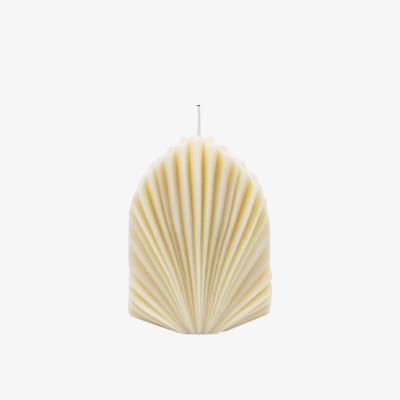 Wolf & Badger Palm Spear Candle Secrete Obsession