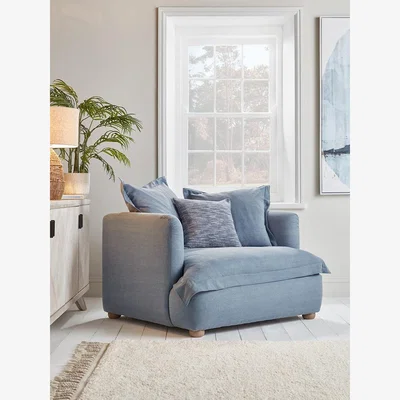 Cox and Cox Bloomsbury Loveseat