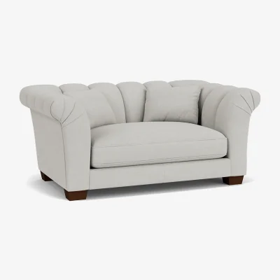 Darlings of Chelsea Rockingham Love Seat