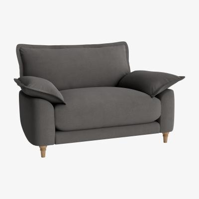 Loaf Bakewell Love Seat