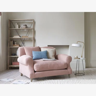 Loaf Crumpet Love Seat
