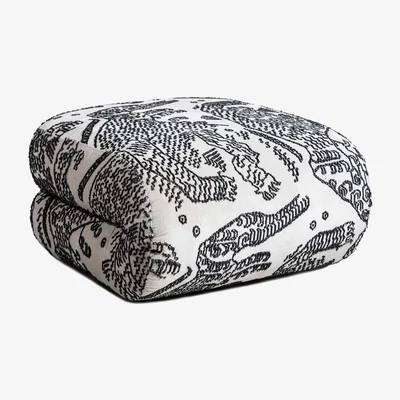 Nordic Nest Lammhults Bau footstool Tiger mountain 001 straight