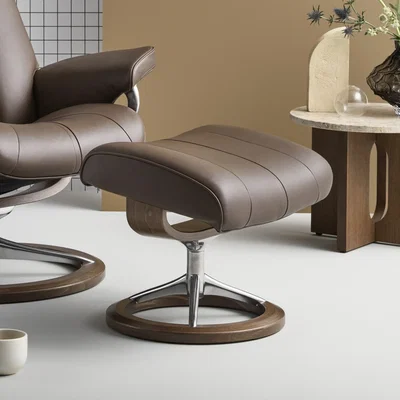 Downtown Stressless Paul Footstool With Signature Base - Paloma Leather