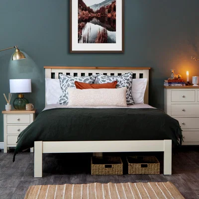 Chiltern Oak Furniture Salisbury Ivory Painted Oak King Size Bed Frame
