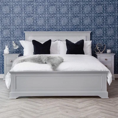 Chiltern Oak Furniture Banbury Grey Painted King Size Bed Frame