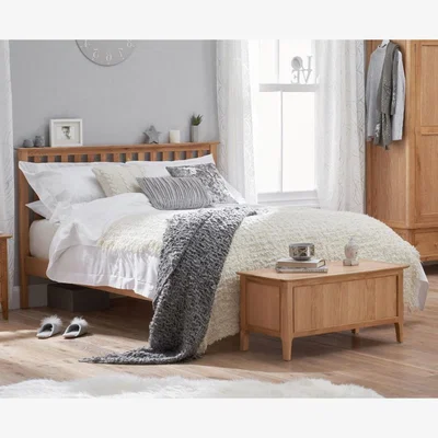 Oak&More Ex-display Sadie Oak King size Bed