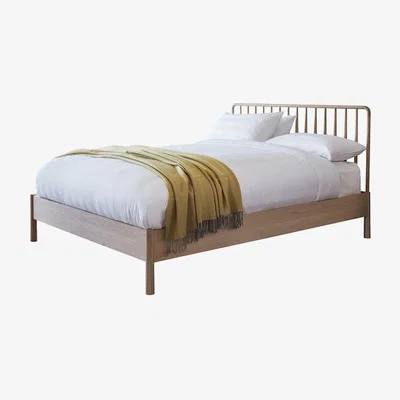 Olivia's Gallery Interiors Wycombe Spindle Bed in Natural / King / Natural